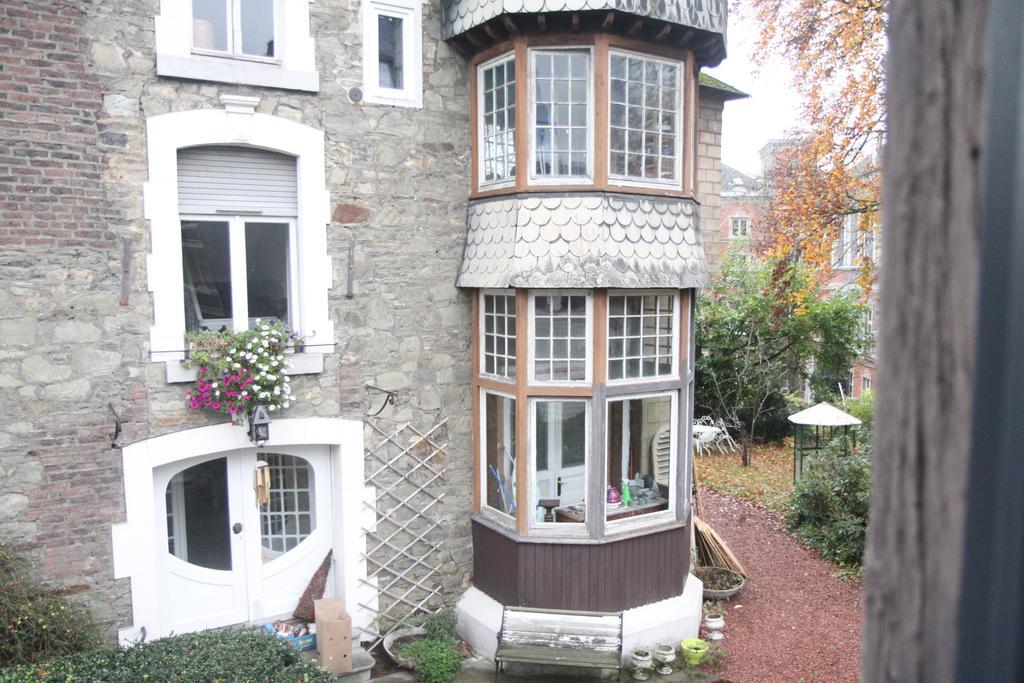 Holiday Home "Les Ancolies " Gite Citadin Spa Cameră foto